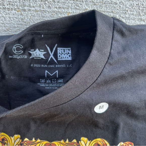 RARE! BARRIERS‎ x RUN DMC GRAPHIC TEE SHIRT HIPHOP DESIGNER HYPE KITH MUSIC BAND - Picture 5 of 8